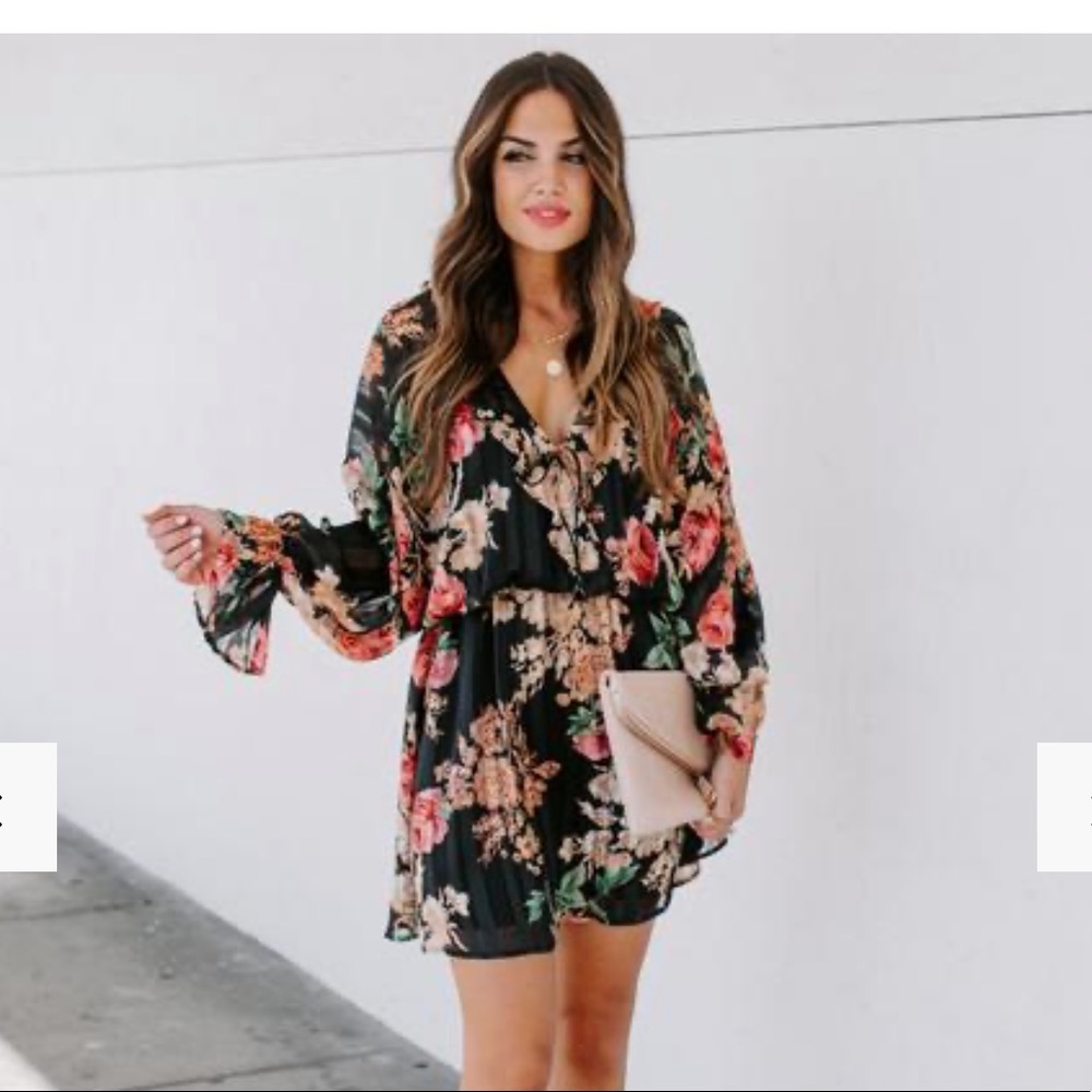 Vici long sleeve floral dress